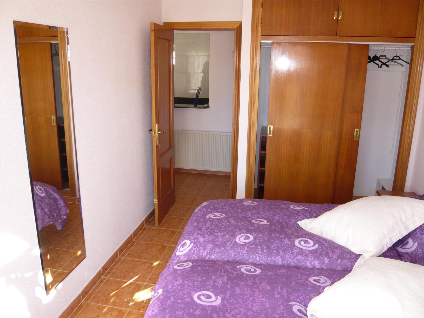 Apartamentos Turisticos Yamasol フエンヒロラ エクステリア 写真
